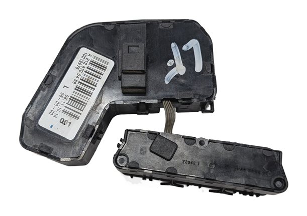 Thumbnail 4: 2011 MERCEDES E350 (W212) FRONT LEFT DRIVER POWER SEAT ADJUST SWITCH w/MEMORY