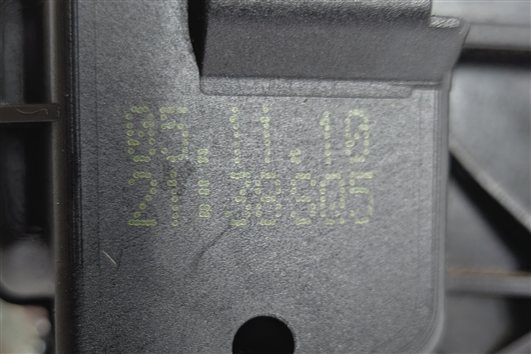 Thumbnail 6: 2011 MERCEDES E350 (W212) REAR TRUNK DECK LID LATCH LOCK ACTUATOR MOTOR