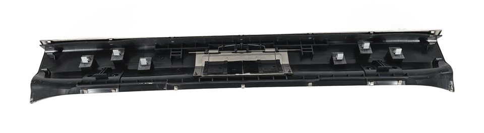 Thumbnail 4: 2016 PORSCHE PANAMERA (970) REAR TRUNK HATCH SILL SCUFF PLATE COVER TRIM