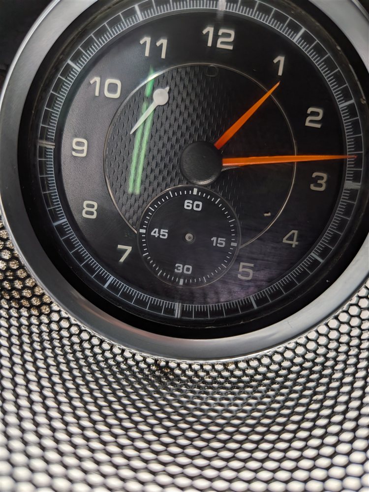 Thumbnail 13: 2016 PORSCHE PANAMERA (970) UPPER CENTER DASH TRIM SPEAKER GRILLE ANALOG CLOCK