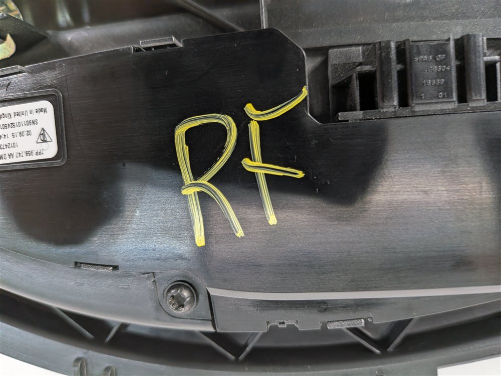 Thumbnail 4: 2016 PORSCHE PANAMERA (970) FRONT LEFT DRIVER POWER SEAT ADJUSTMENT SWITCH TRIM