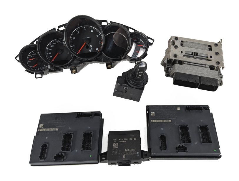 Thumbnail 4: 2016 PORSCHE PANAMERA 970 3.6L M46.20 ECM BCM CLUSTER GATEWAY IGNITION KEY SET