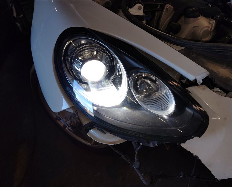 Thumbnail 2: 14-16 PORSCHE PANAMERA 970 FRONT RIGHT XENON ADAPTIVE HEADLIGHT w/BALLAST AFS