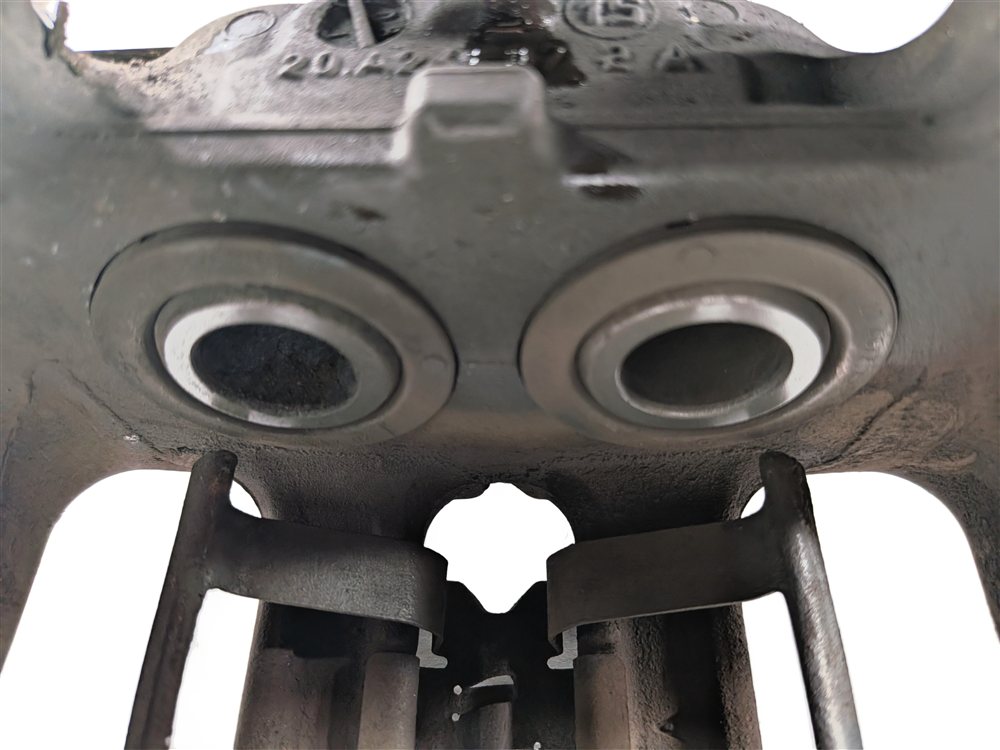 Thumbnail 7: 14-16 PORSCHE PANAMERA (970) REAR RIGHT BRAKE CALIPER