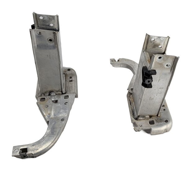 Thumbnail 3: 12-18 AUDI A6 A7 S6 S7 RS7 C7 4G8 FRONT BUMPER REINFORCEMENT BAR BRACKET SET/2