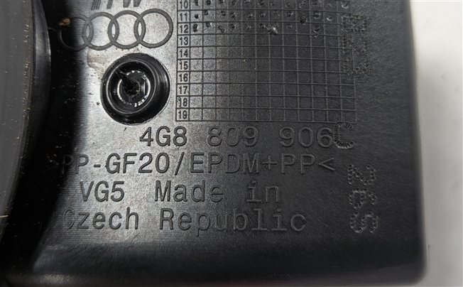 Thumbnail 7: 12-18 AUDI A7 S7 RS7 C7 4G8 FUEL TANK DOOR LID COVER TRIM w/HOUSING (Blue)