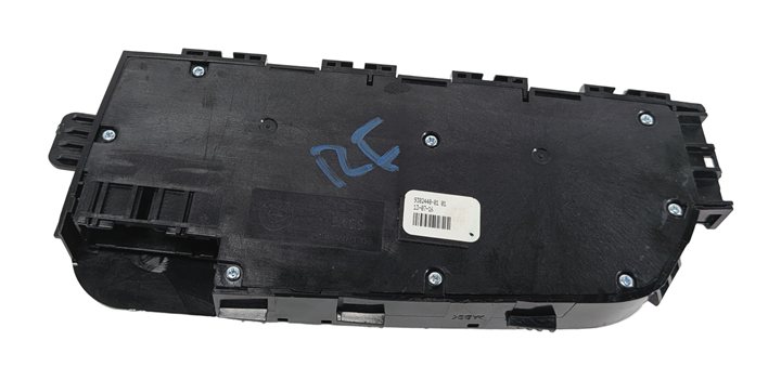 Thumbnail 4: 2013 AUDI A7 (C7 4G8) FRONT RIGHT PASSENGER POWER SEAT ADJUST SWITCH w/ LUMBAR