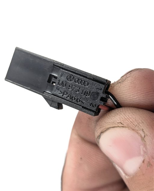 Thumbnail 8: 2013 AUDI A7 (C7 4G8) REAR CENTER THIRD 3RD BRAKE STOP LIGHT LED HIGH MOUNT