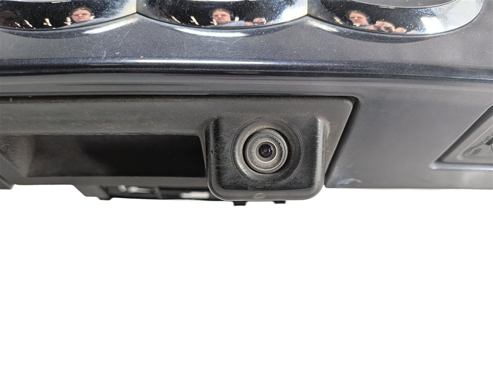 Thumbnail 4: 2013 AUDI A7 (C7 4G8) REAR LIFTGATE LED TAIL LIGHTS PANEL w/ BACKUP CAMERA