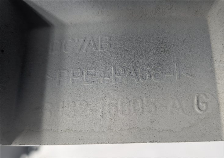 Thumbnail 7: 12-19 RANGE ROVER EVOQUE L538 FRONT RIGHT PASSENGER FENDER w/o AUTO PARK (White)