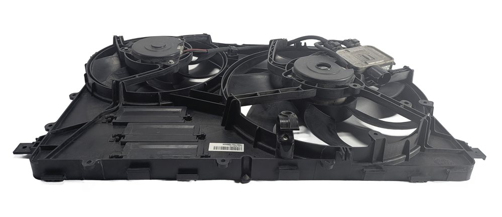 Thumbnail 2: 12-17 LR2 DISCOVERY SPORT RANGE ROVER EVOQUE L550 RADIATOR COOLING FAN & SHROUD