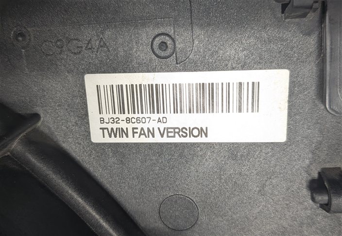 Thumbnail 8: 12-17 LR2 DISCOVERY SPORT RANGE ROVER EVOQUE L550 RADIATOR COOLING FAN & SHROUD