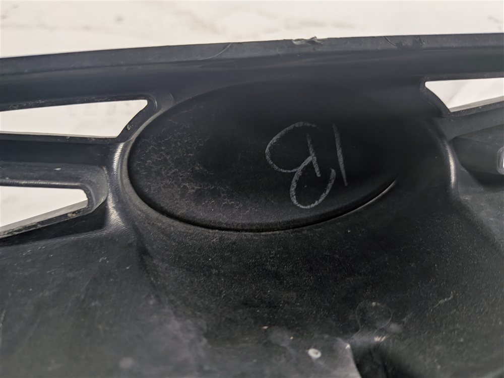 Thumbnail 7: 2013-2015 RANGE ROVER EVOQUE (L538) FRONT UPPER HOOD AIR VENT GRILLE TRIM