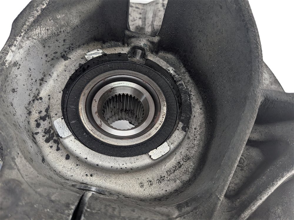 Thumbnail 7: 12-15 RANGE ROVER EVOQUE (L538) FRONT RIGHT PASSENGER SPINDLE KNUCKLE WHEEL HUB