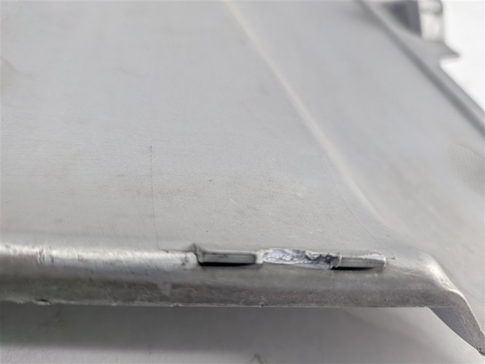 Thumbnail 9: 15 RANGE ROVER EVOQUE L538 REAR CENTER LOWER BUMPER VALANCE w/TRIM (White)