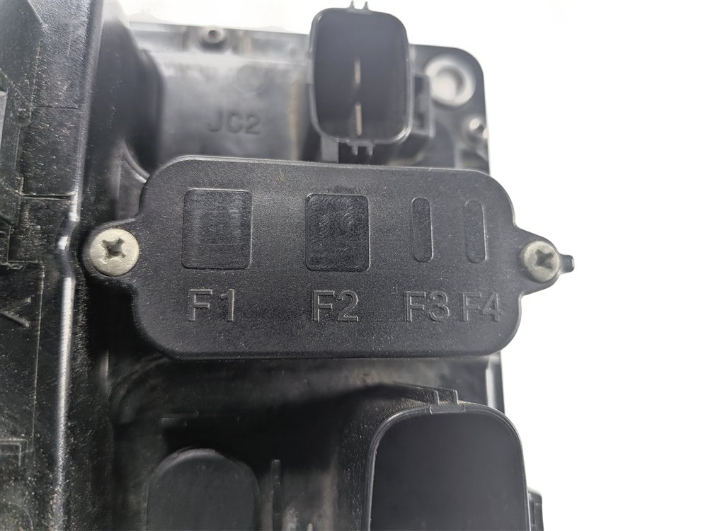 Thumbnail 5: 2015 RANGE ROVER EVOQUE (L538) 2.0L ENGINE DYNAMIC POWER SUPPLY CONTROL MODULE