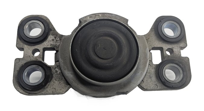 Thumbnail 4: 2015 RANGE ROVER EVOQUE (L538) LEFT AUTOMATIC TRANSMISSION MOUNT BRACKET