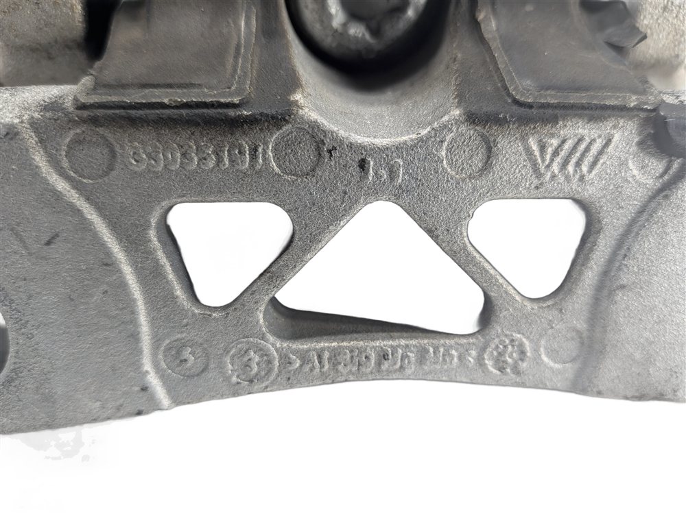 Thumbnail 6: 2015 RANGE ROVER EVOQUE (L538) LEFT AUTOMATIC TRANSMISSION MOUNT BRACKET