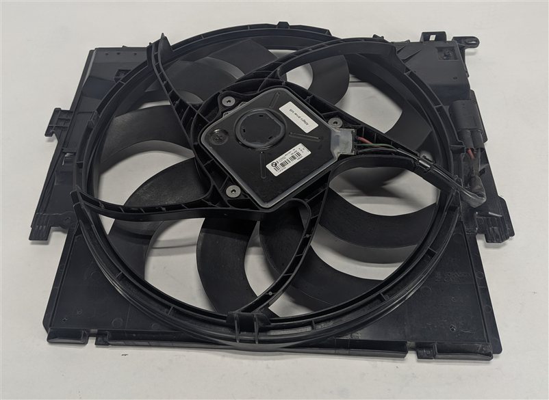Thumbnail 3: 12-16 BMW 2 3 4 SERIES (F22 F30 F31 F32) RADIATOR ELECTRIC COOLING FAN w/ SHROUD