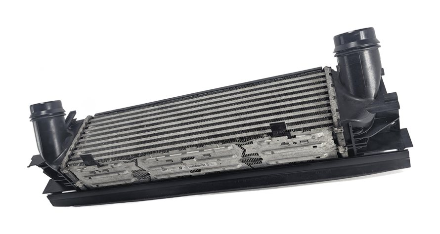 12-16 BMW 228i 320i 328i 428i (F22 F30 F31 F32) 2.0L TURBO ENGINE INTERCOOLER