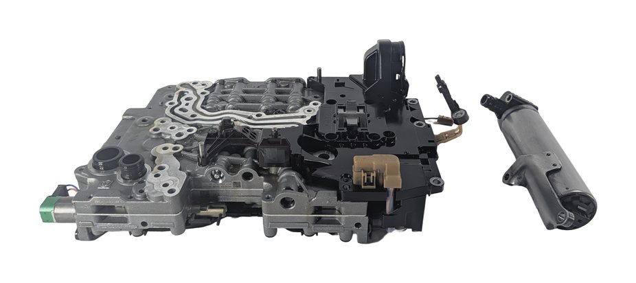 Thumbnail 2: 14-16 BMW 228I 528I F22 F10 2.0L AWD 8HP45 AUTO TRANS VALVE BODY MECHATRONICS
