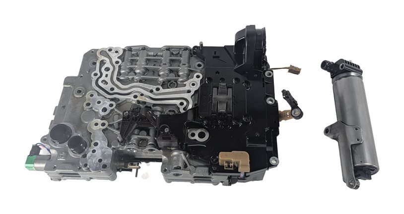 Thumbnail 3: 14-16 BMW 228I 528I F22 F10 2.0L AWD 8HP45 AUTO TRANS VALVE BODY MECHATRONICS