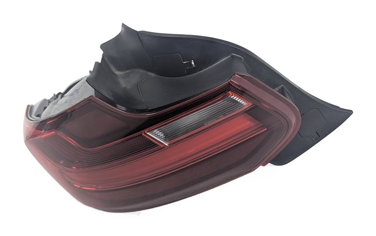 14-17 BMW 228I 230i M2 M235i M240i REAR LEFT OUTER TAIL LIGHT BRAKE LAMP (LED)