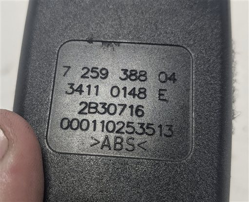 Thumbnail 10: 12-19 BMW 2 3 4 M3 (F22 F32 F33 F34 F36) FRONT RIGHT PASSENGER SEATBELT RECEIVER