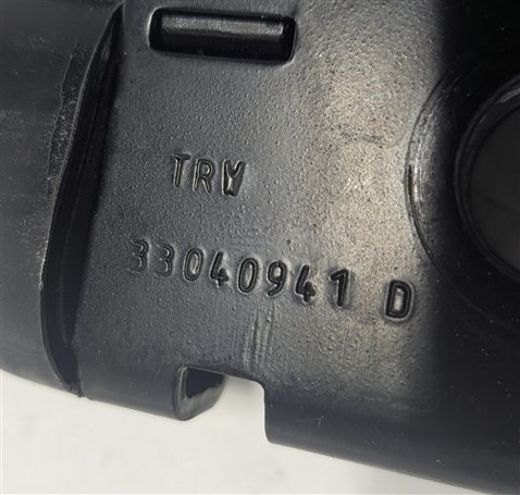 Thumbnail 7: 12-19 BMW 2 3 4 M3 (F22 F32 F33 F34 F36) FRONT RIGHT PASSENGER SEATBELT RECEIVER