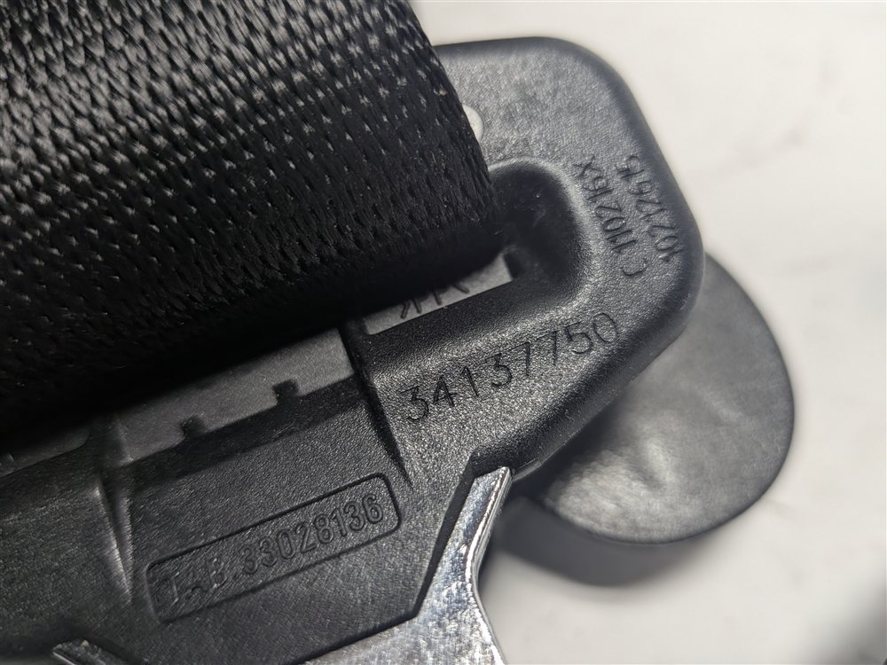 Thumbnail 14: 14-20 BMW 2 4 SERIES (F22 F32) RIGHT FRONT PASSENGER SEATBELT RETRACTOR (Black)
