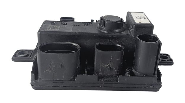 Thumbnail 2: 2016 BMW 228I (F22) 2.0L (N26) ENGINE INTEGRATED POWER SUPPLY CONTROL MODULE OEM
