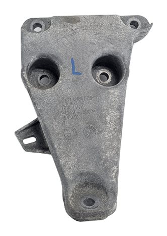 Thumbnail 3: 2016 BMW 228I (F22) 2.0L (N26) ENGINE LEFT DRIVER MOTOR MOUNT SUPPORT BRACKET