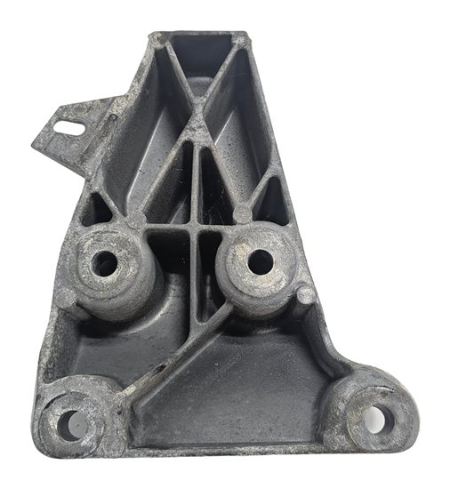 Thumbnail 4: 2016 BMW 228I (F22) 2.0L (N26) ENGINE LEFT DRIVER MOTOR MOUNT SUPPORT BRACKET