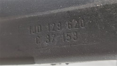 Thumbnail 9: 2000-2006 AUDI TT 1.8L TURBO ENGINE AIR CLEANER BOX w/ MASS AIR FLOW MAF SENSOR