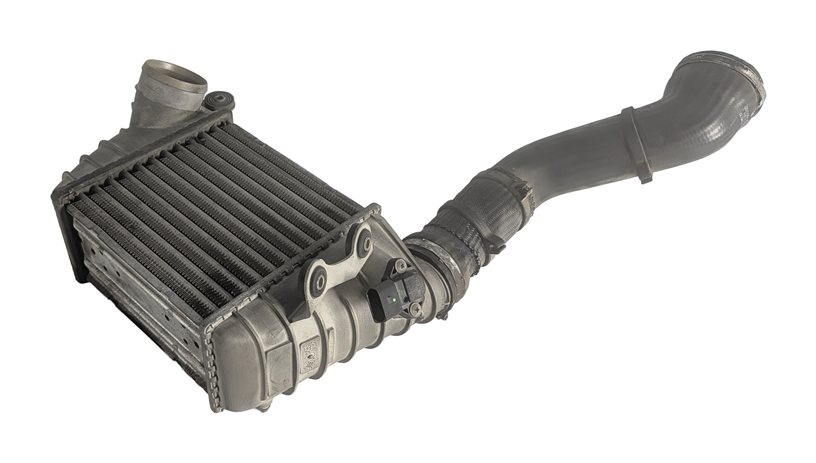 Thumbnail 2: 00-06 AUDI TT 1.8L TURBO ENGINE INTERCOOLER CHARGE AIR COOLER w/ BOOST SENSOR