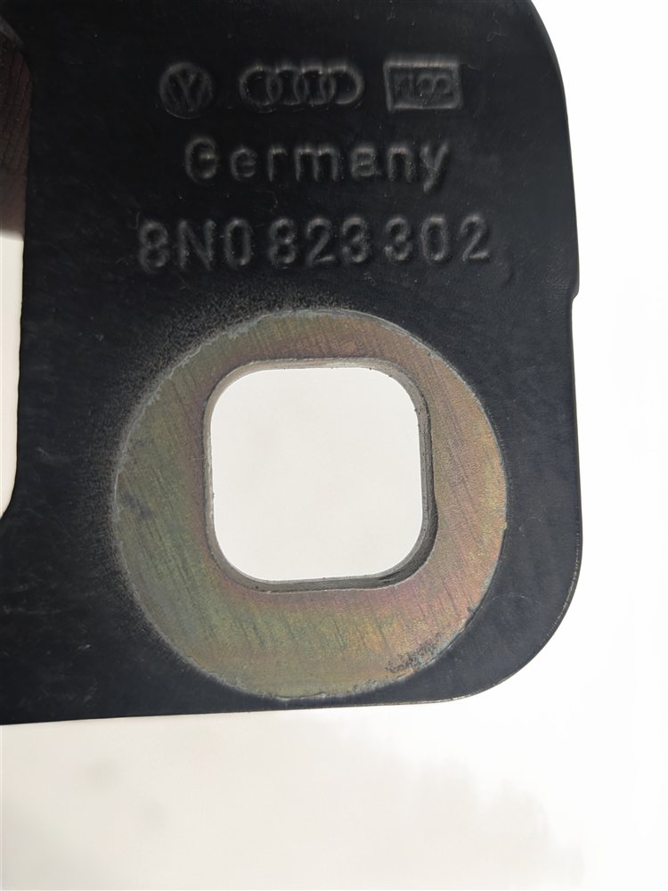 Thumbnail 7: 2000-2006 AUDI TT QUATTRO (MK1) HOOD HINGE LEFT & RIGHT SET/2
