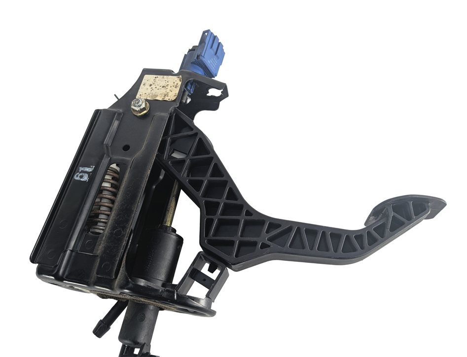 Thumbnail 2: 98-11 VW BEETLE GOLF JETTA RABBIT / AUDI TT CLUTCH MASTER CYLINDER w/PEDAL