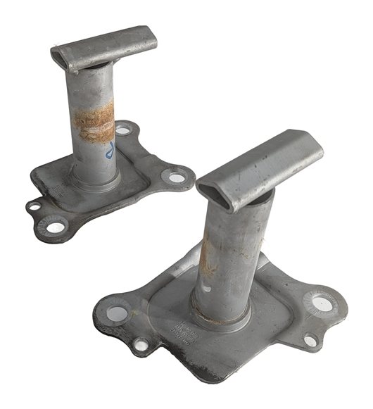 Thumbnail 6: 00-06 AUDI TT FRONT BUMPER MOUNT BRACKET LEFT/RIGHT SET/2