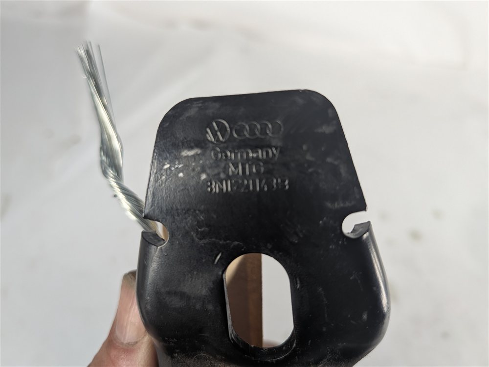 Thumbnail 5: 2002 AUDI TT (MK1) CLUTCH PEDAL LEVER ASSEMBLY