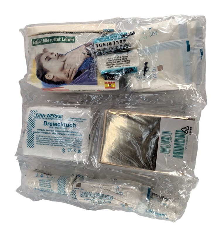 Thumbnail 3: 2002 AUDI TT (MK1) FIRST AID EMERGENCY KIT w/WARNING TRIANGLE