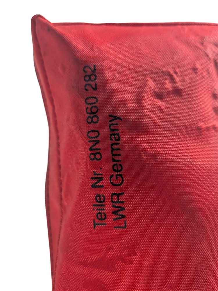 Thumbnail 5: 2002 AUDI TT (MK1) FIRST AID EMERGENCY KIT w/WARNING TRIANGLE