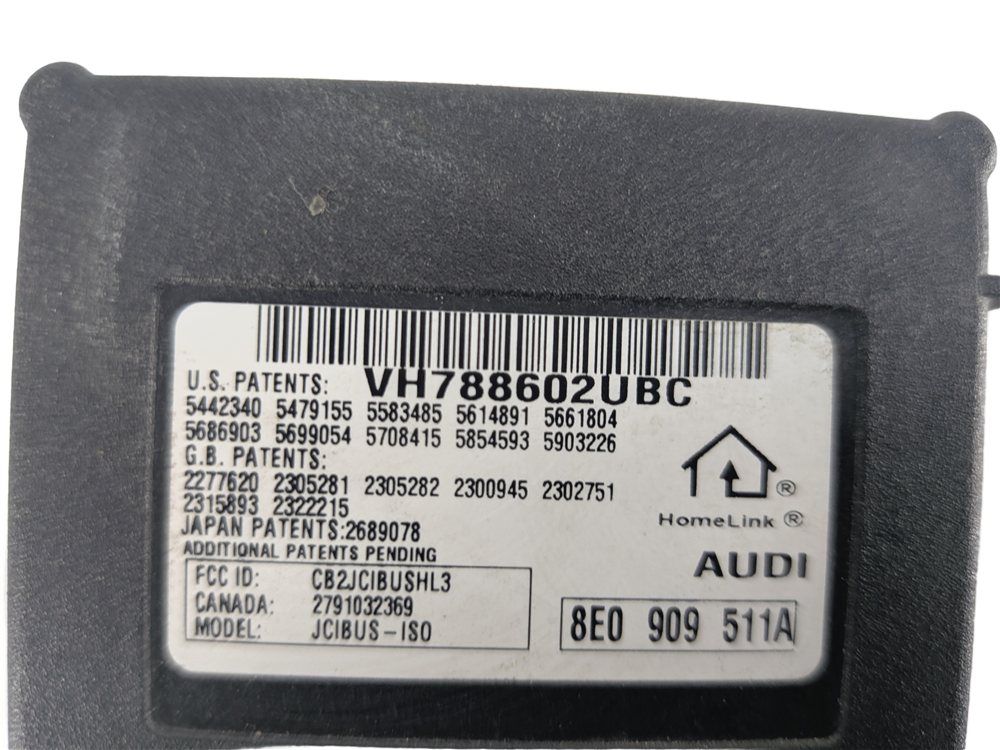 Thumbnail 4: 2002 AUDI TT (MK1) HOMELINK GARAGE DOOR OPENER CONTROL MODULE