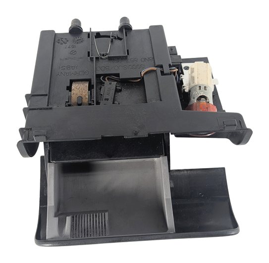 2002 AUDI TT (MK1) FRONT CENTER CONSOLE ASHTRAY CIGARETTE LIGHTER SOCKET BLACK