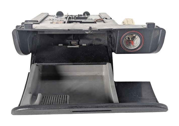 Thumbnail 2: 2002 AUDI TT (MK1) FRONT CENTER CONSOLE ASHTRAY CIGARETTE LIGHTER SOCKET BLACK