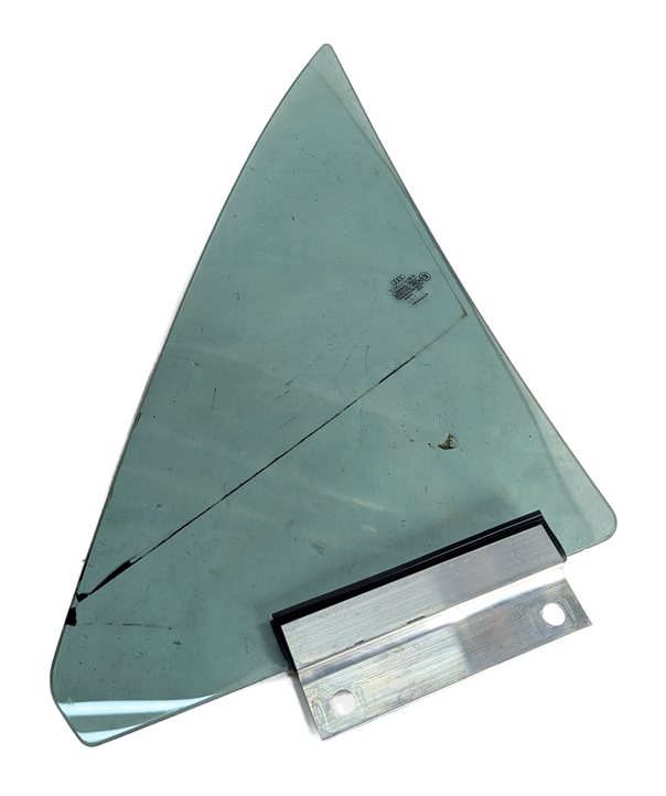 Thumbnail 2: 2002 AUDI TT (MK1) ROADSTER REAR LEFT QUARTER VENT WINDOW GLASS