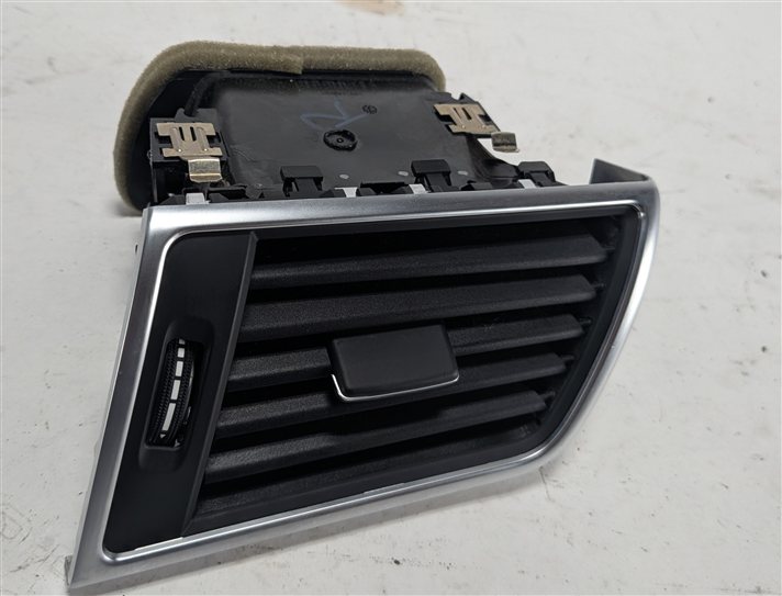 2012 MERCEDES ML350 (W166) FRONT RIGHT PASSENGER DASH HEAT AIR AC VENT (Black)