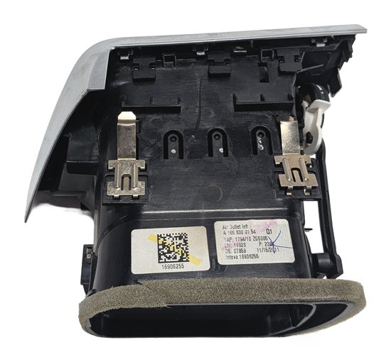 Thumbnail 4: 2012 MERCEDES ML350 (W166) FRONT LEFT DRIVER DASH HEAT AIR AC VENT (Black)