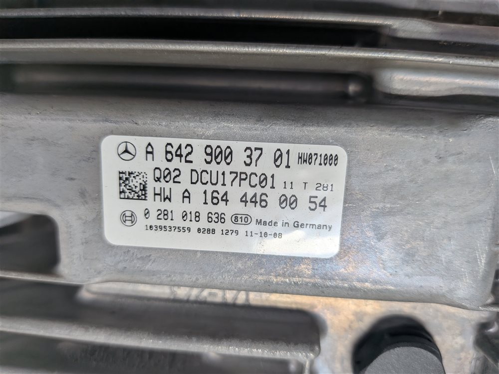Thumbnail 6: 2012 MERCEDES ML350 W166 3.0L DIESEL OM642 ENGINE EMISSIONS CONTROL MODULE
