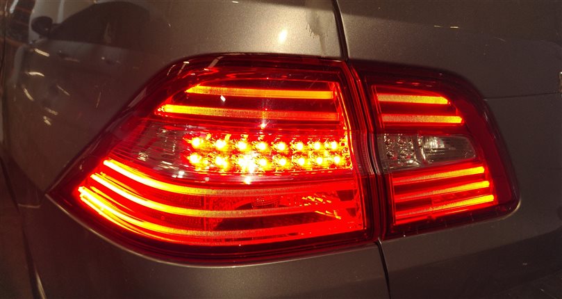 Thumbnail 2: 12-15 MERCEDES ML CLASS (W166) RIGHT PASSENGER REAR INNER TAILLIGHT LIGHT LAMP