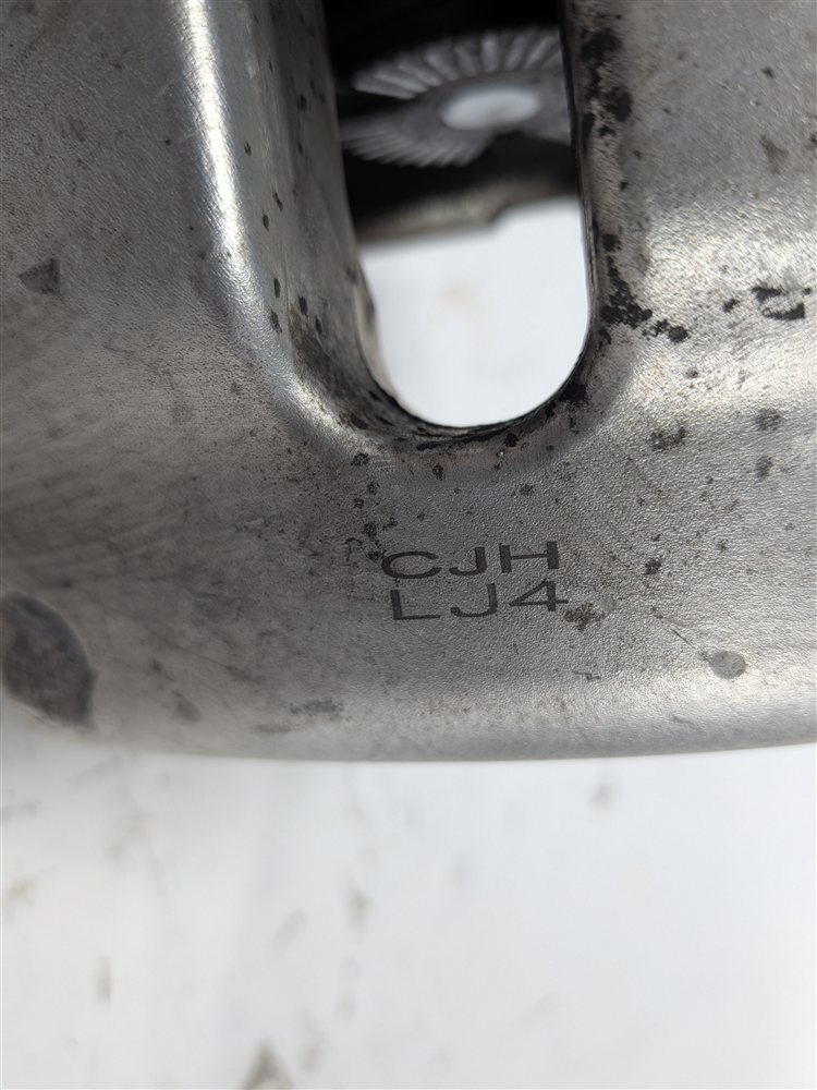 Thumbnail 8: 2012-2018 MERCEDES GLE300D GLE350 ML250 ML350 (W166) LEFT REAR BRAKE CALIPER